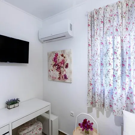 Dimitrios Semesterbostad *